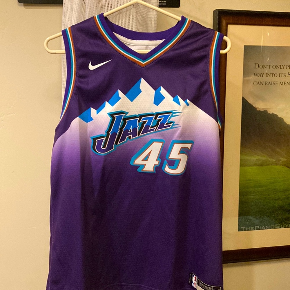 Donovan Mitchell Utah Jazz Nike 19-20 classic